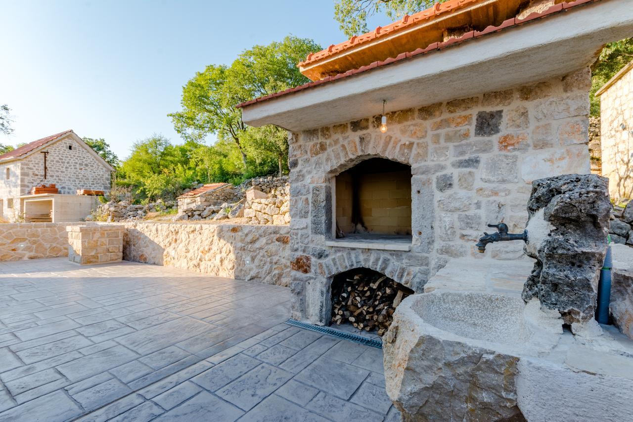 Holiday Home Rustic Kraljici Exterior photo