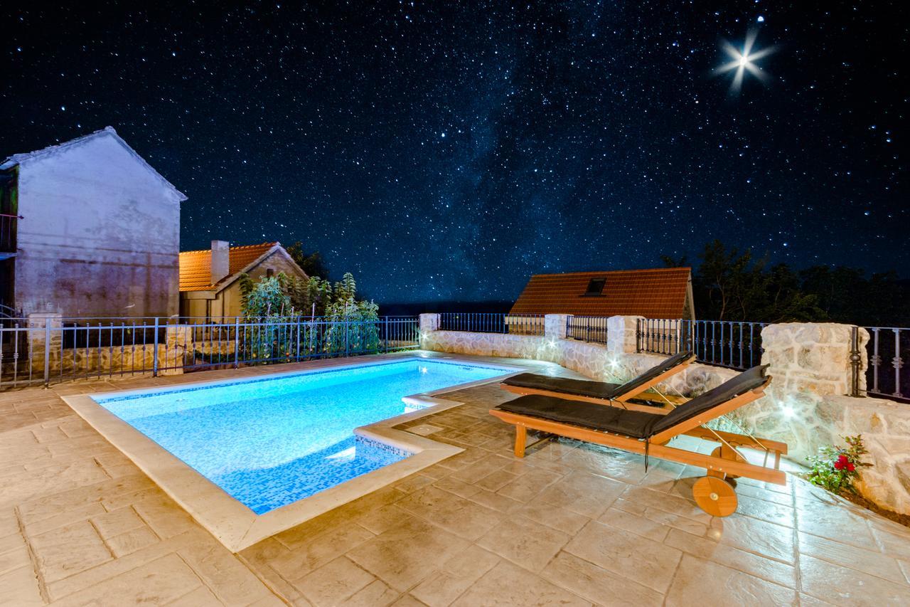 Holiday Home Rustic Kraljici Exterior photo